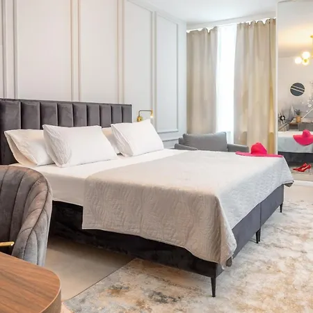 Luxury Bolero 4* Split