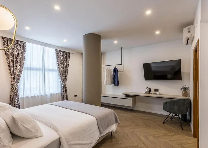 Luxury Bolero Guest house